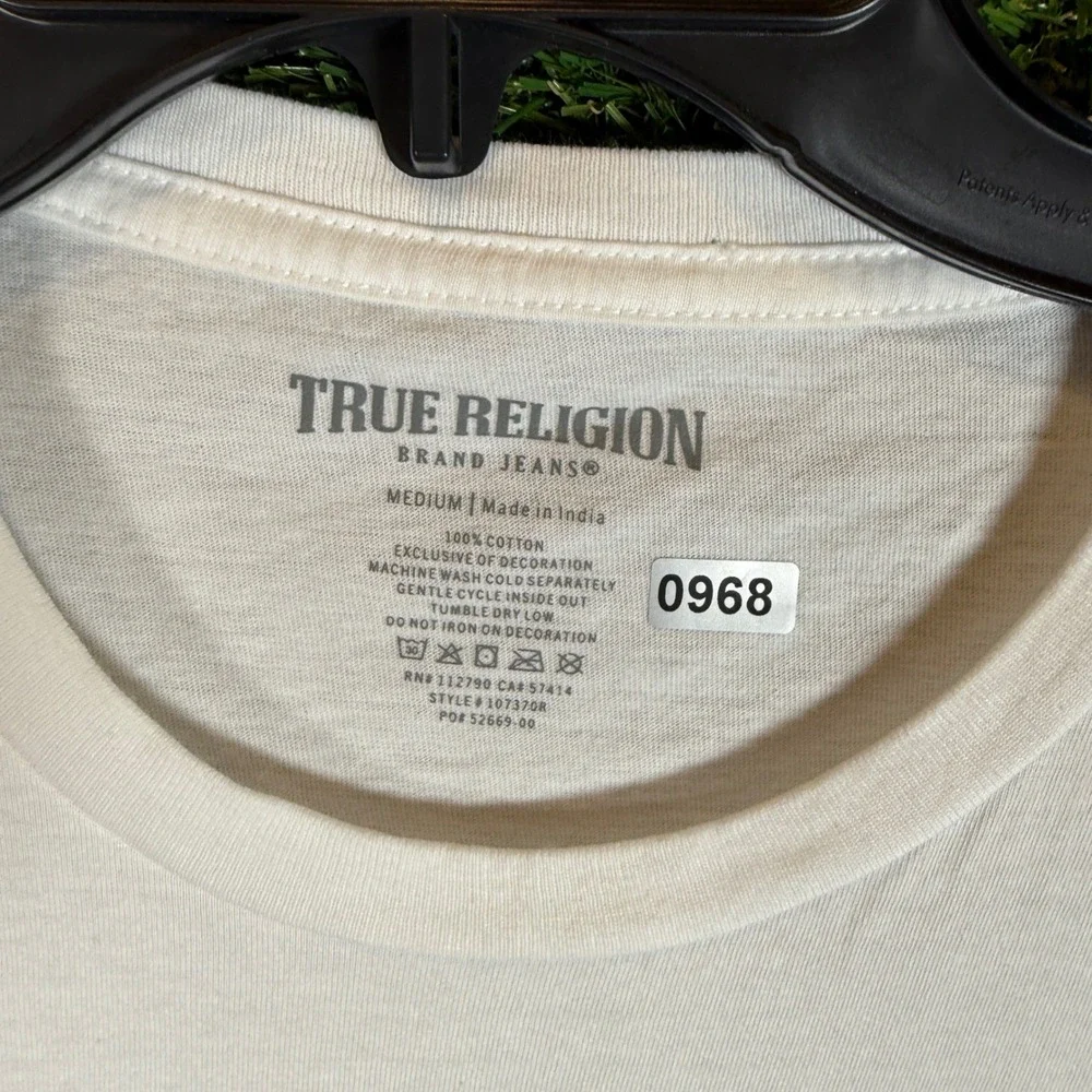 True Religion Mens White Buddha Graphic T Shirt Medium‎ Short Sleeve Cotton
